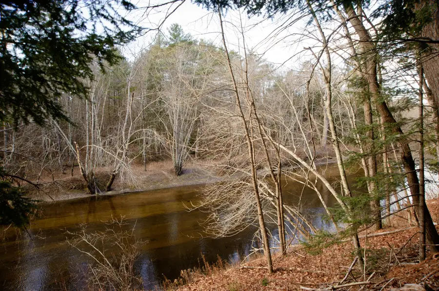 131 Mechanic Falls Road, Oxford, ME 04270 - Image #2