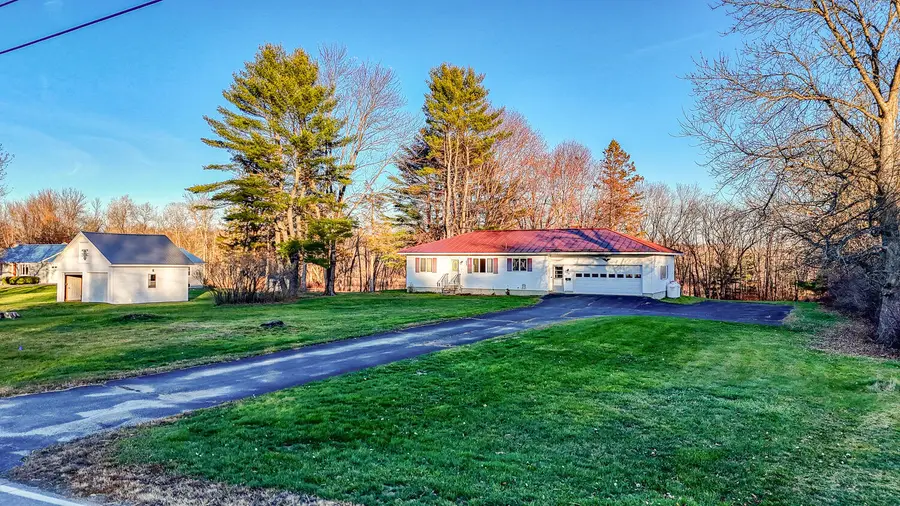 158 Pleasant Street, Clinton, ME 04927 - Image #2