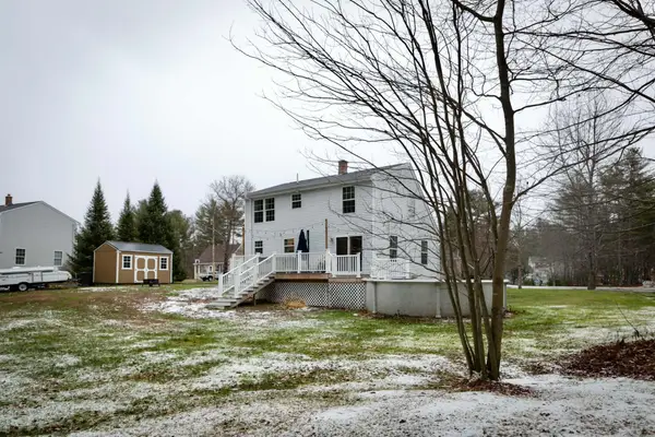 9 Willow Circle, Lisbon, ME 04250