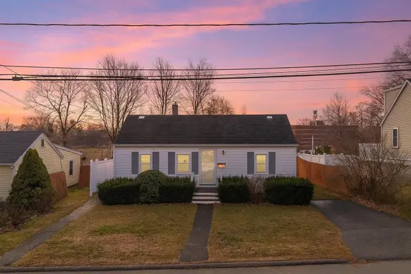 52 Smith Street, South Portland, ME 04106