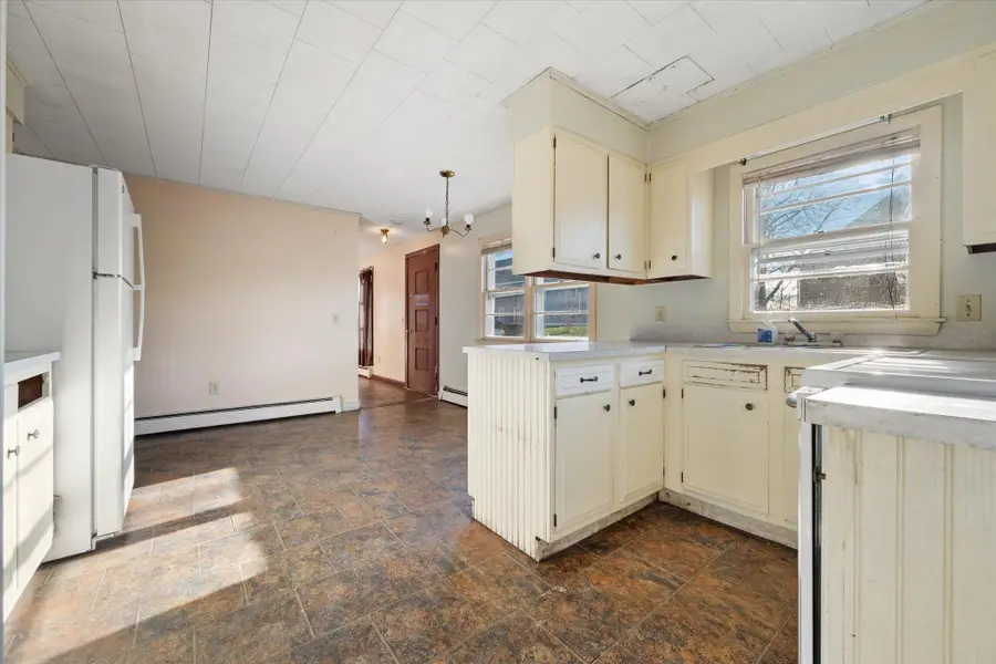 58 Washington Street, Ellsworth, ME 04605 - Image #3