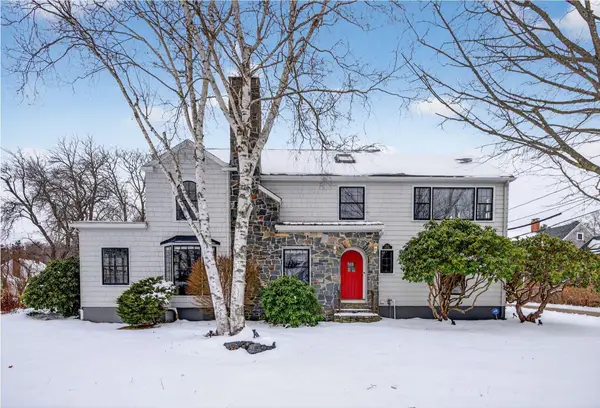 1157 Shore Road, Cape Elizabeth, ME 04107