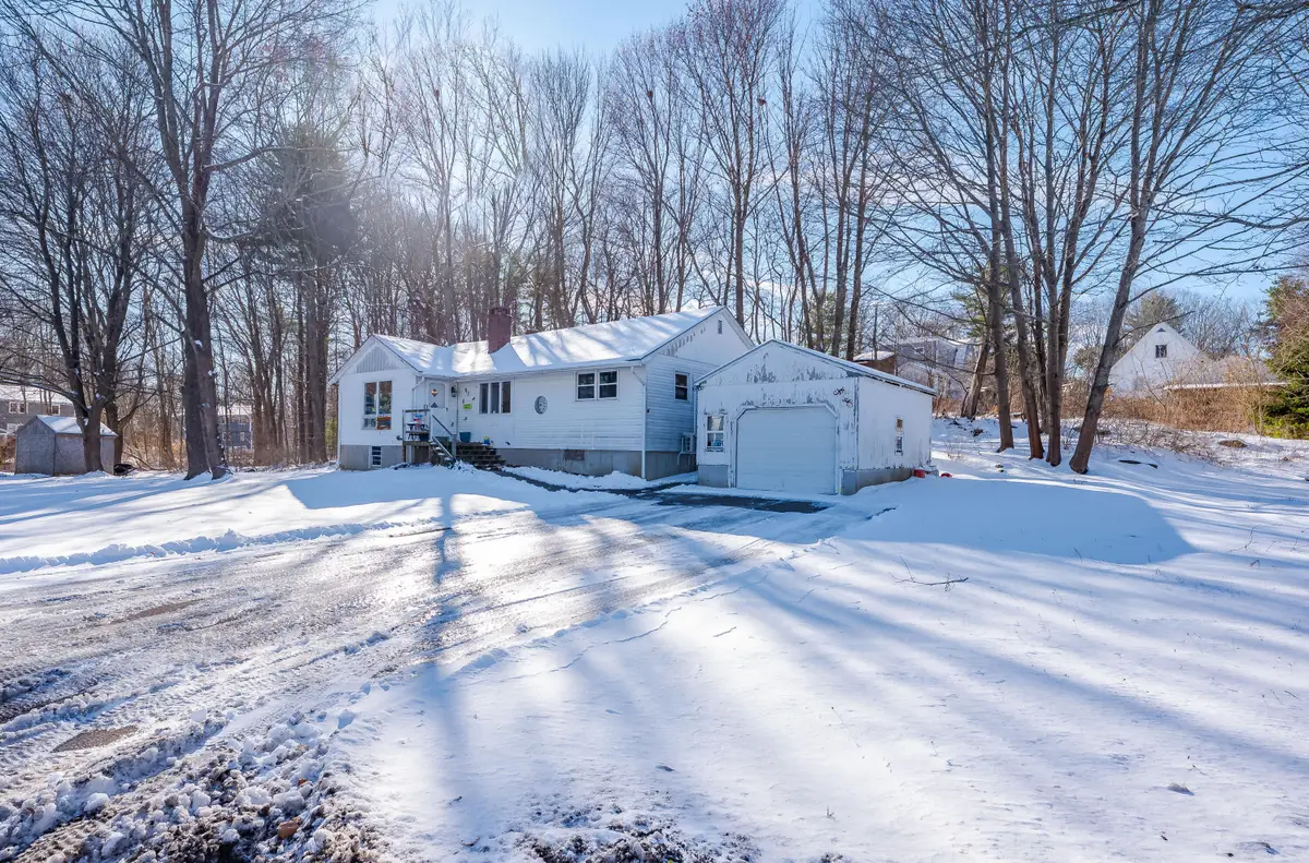 2 Wainwright Avenue, Kittery, ME 03904 - Image #1
