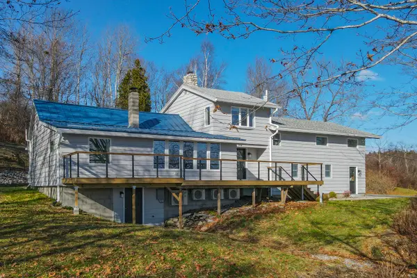 21 Spring Hill Road, Harpswell, ME 04079
