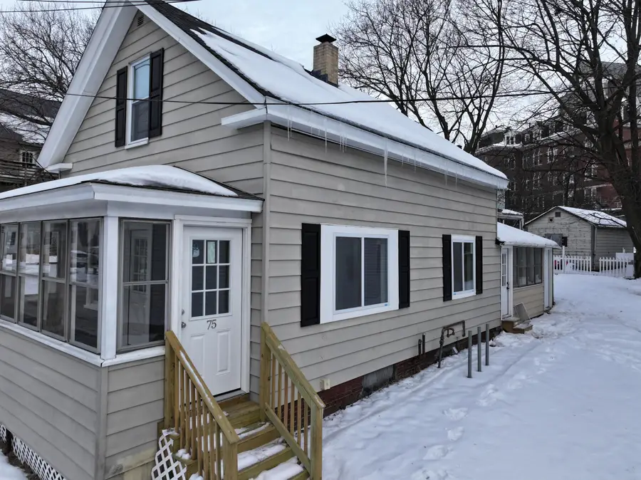 75 Oak Street, Lewiston, ME 04240 - Image #3