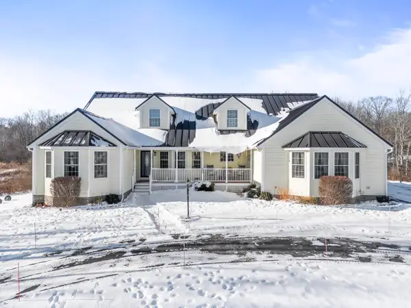 27 Tegans Way, Bowdoinham, ME 04008