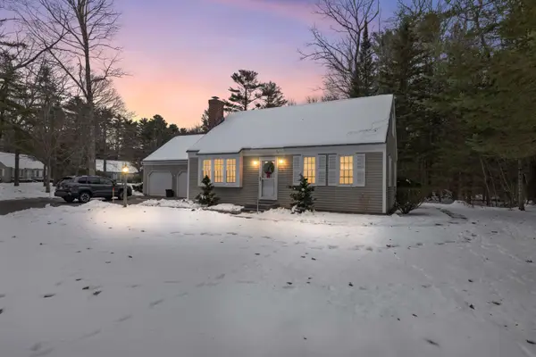 5 Wiggins Pond Lane #5, Kennebunk, ME 04043