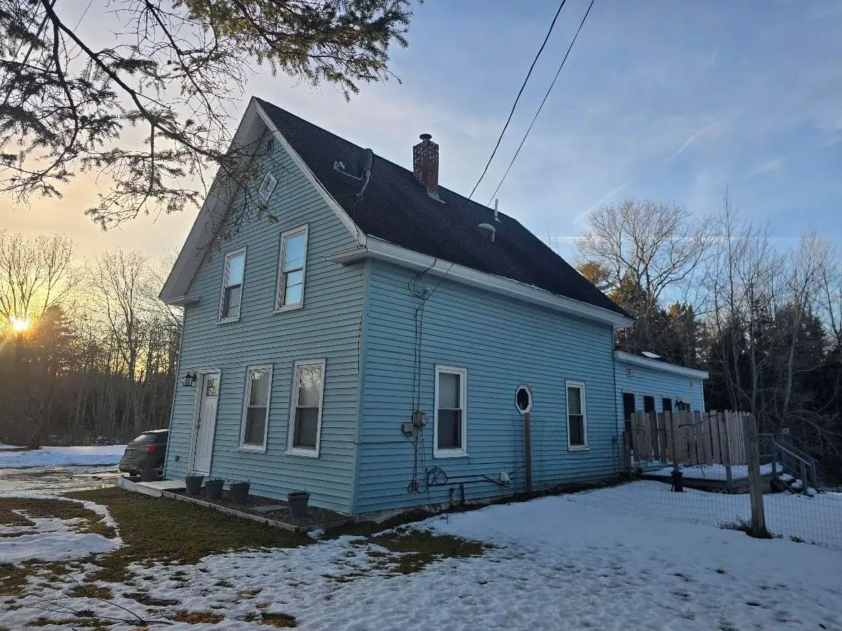 386 Airline Road, Clifton, ME 04428 - Image #1