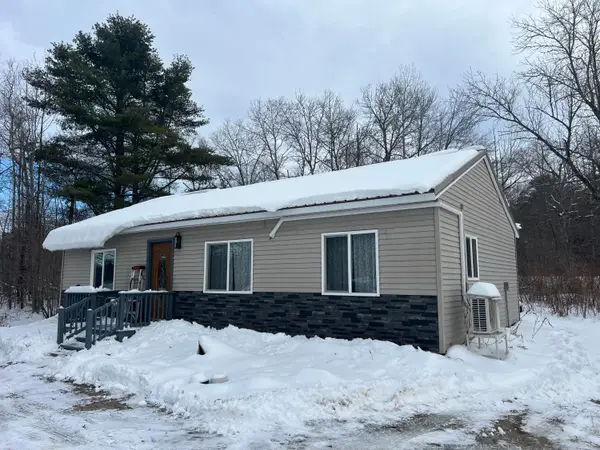 595 Main Street, Lincoln, ME 04457