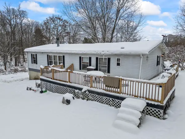 784 E Pond Road, Nobleboro, ME 04555