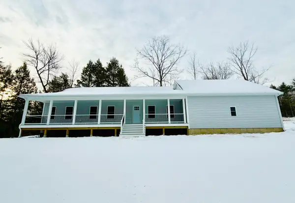 42 Brandons Way, Gorham, ME 04038