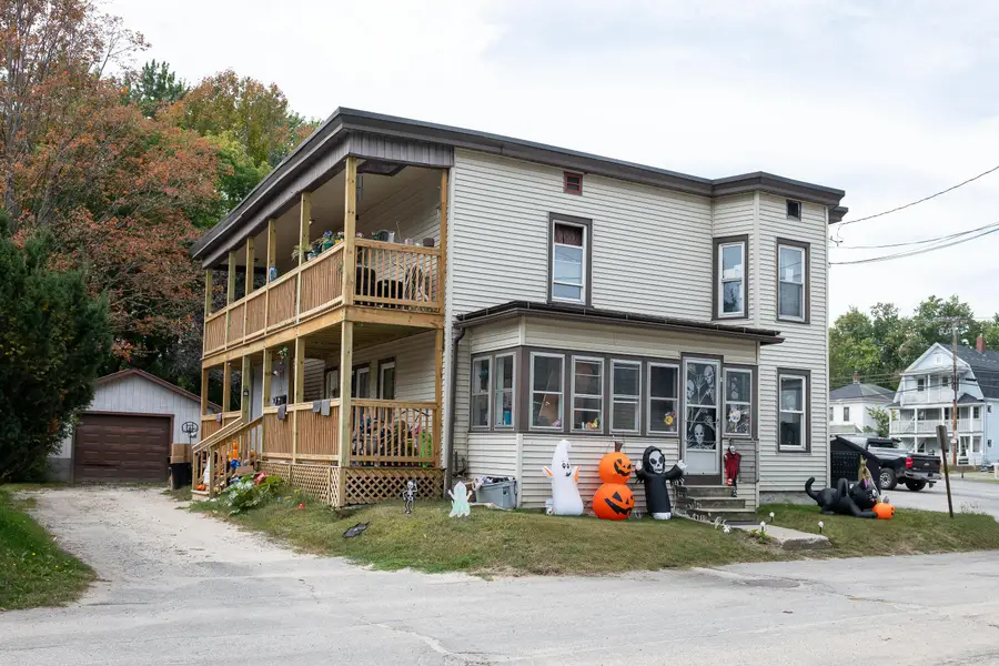 6 Dix Avenue, Mexico, ME 04257 - Image #2