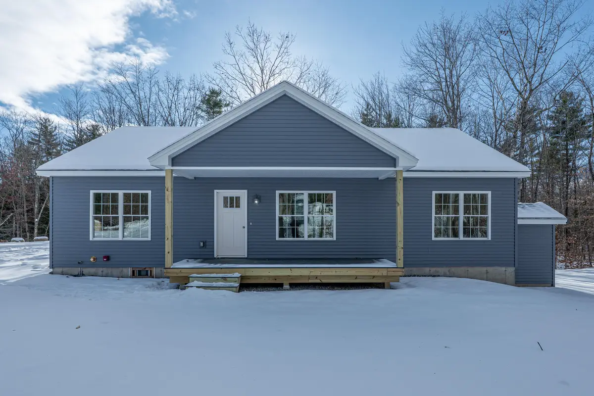 42 Bracken Woods Road, Raymond, ME 04071 - Image #1
