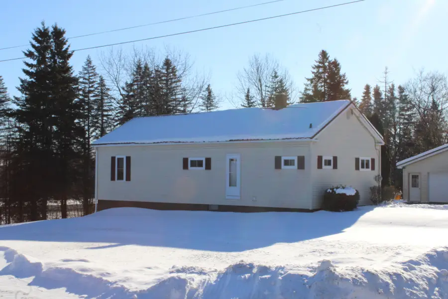 33 Midland Street, Caribou, ME 04736 - Image #3