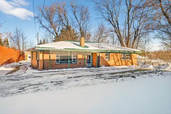 14 Osborne Street, Fairfield, ME 04937