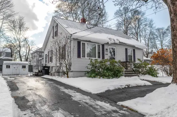 52 Earle Avenue, Bangor, ME 04401