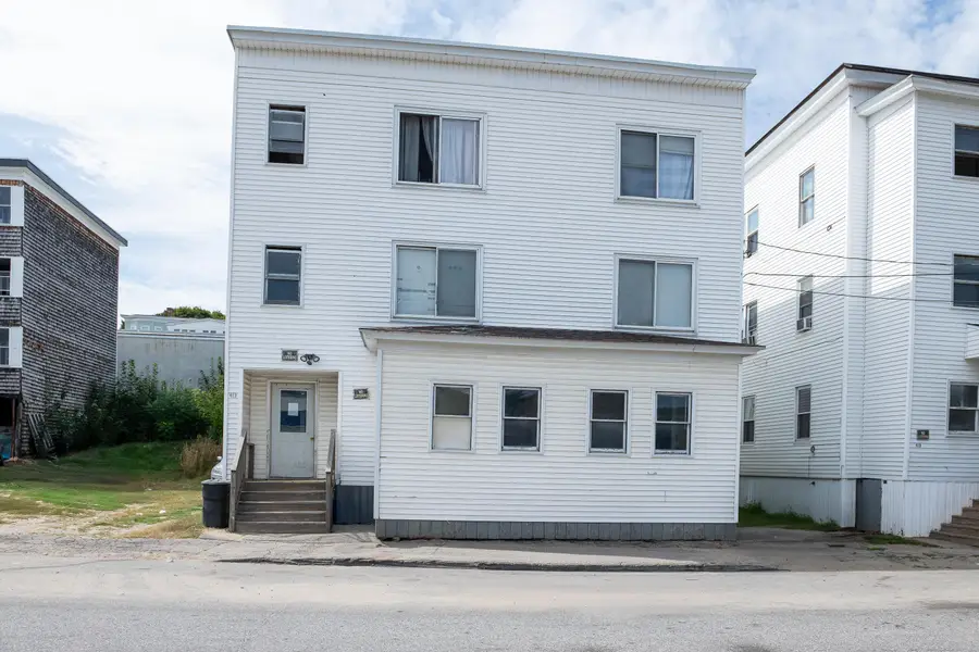413 Cumberland Street, Rumford, ME 04276 - Image #2