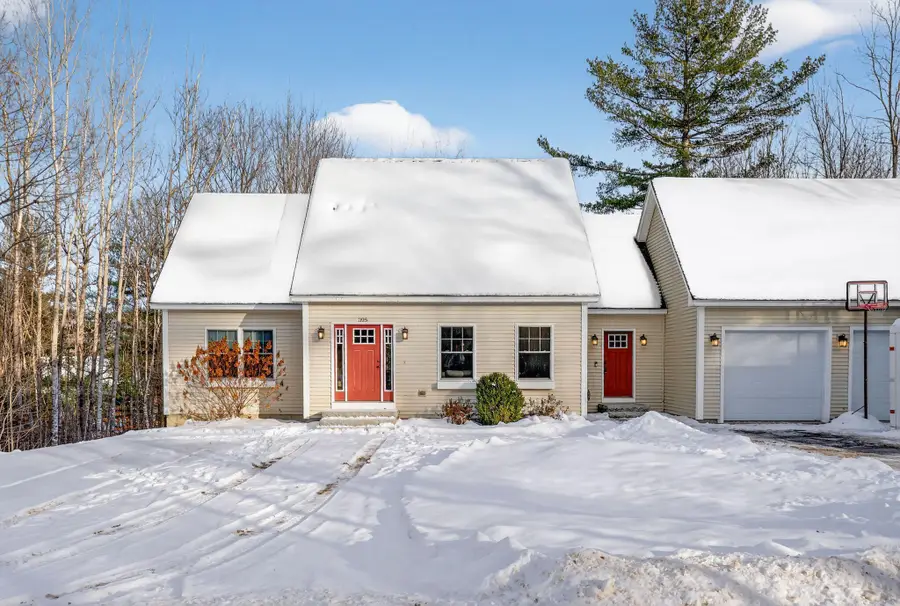 325 Fairway Drive, Auburn, ME 04210 - Image #2
