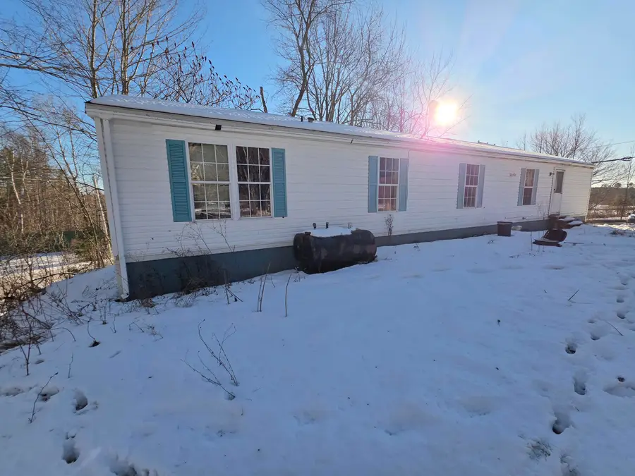 635 Stream Road, Winterport, ME 04496 - Image #2