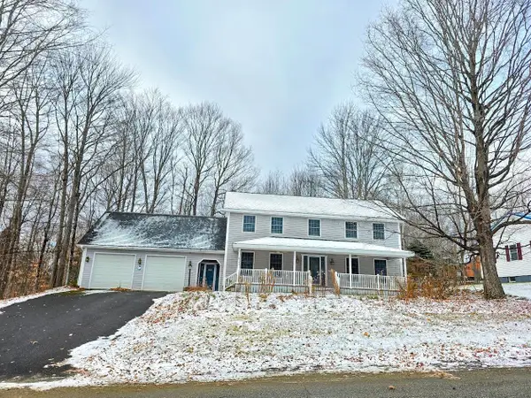 42 Western Avenue, East Millinocket, ME 04430