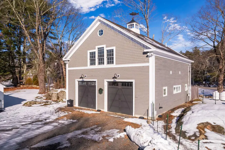 9 Mountain Road, York, ME 03902 - Image #3