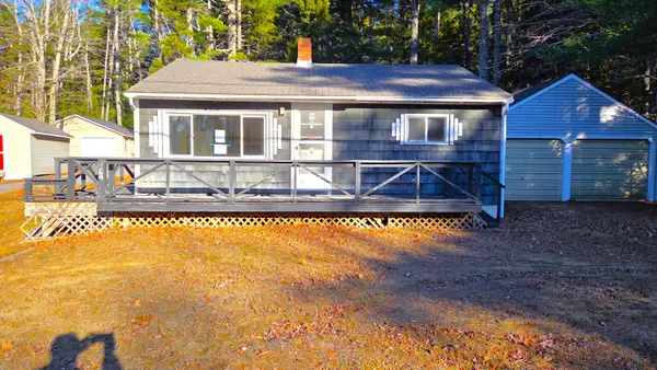 64 Lamoine Beach Road, Lamoine, ME 04605