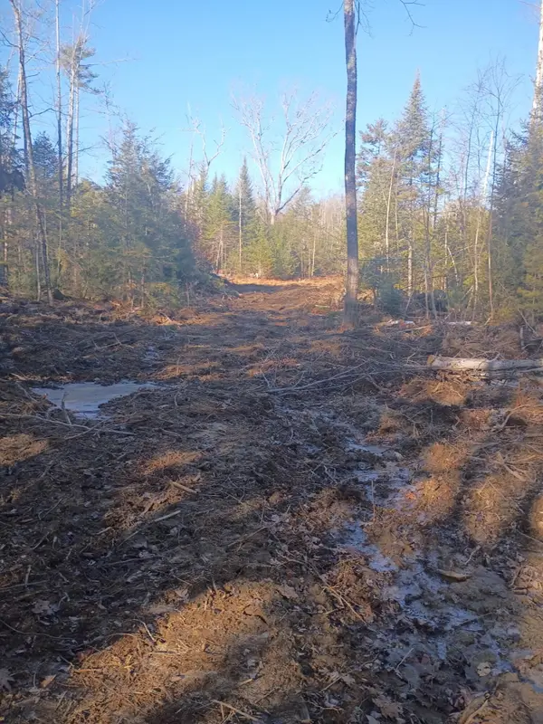 848 Old Stage Road, Woolwich, ME 04579