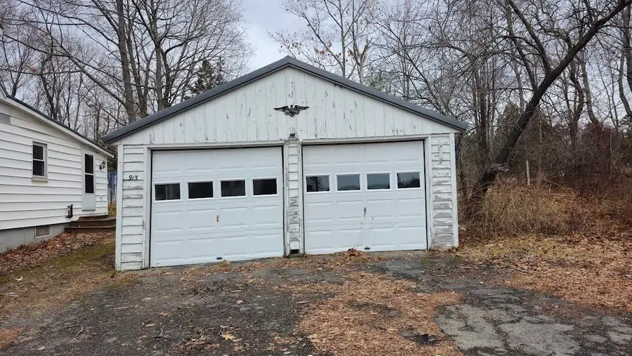 915 Stillwater Avenue, Old Town, ME 04468 - Image #3