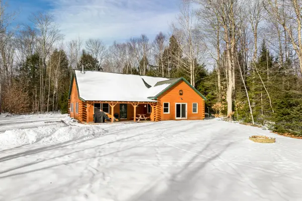 2 S Sibley Drive, Canaan, ME 04924