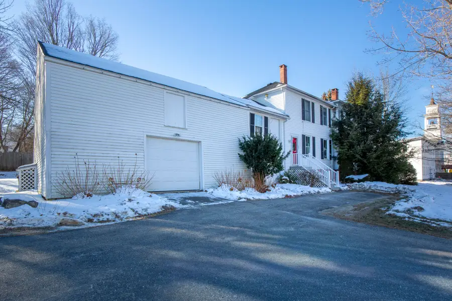27 Court Street #1, Belfast, ME 04915 - Image #2