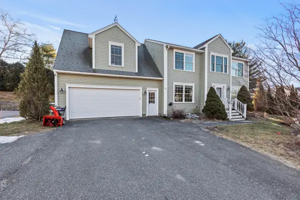 9 Longview Drive, Portland, ME 04103