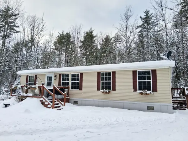 129 Denmark Road, Fryeburg, ME 04037