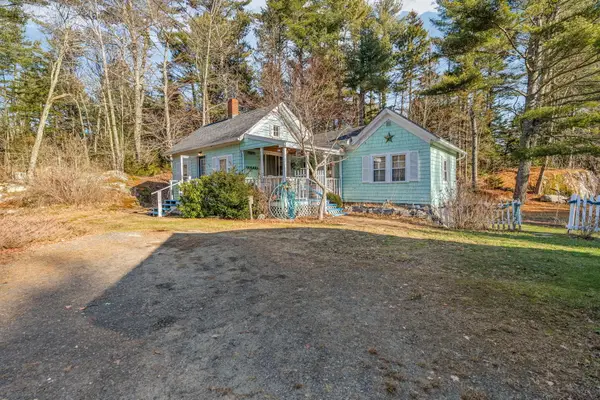 142 Clark Island Road, Saint George, ME 04859