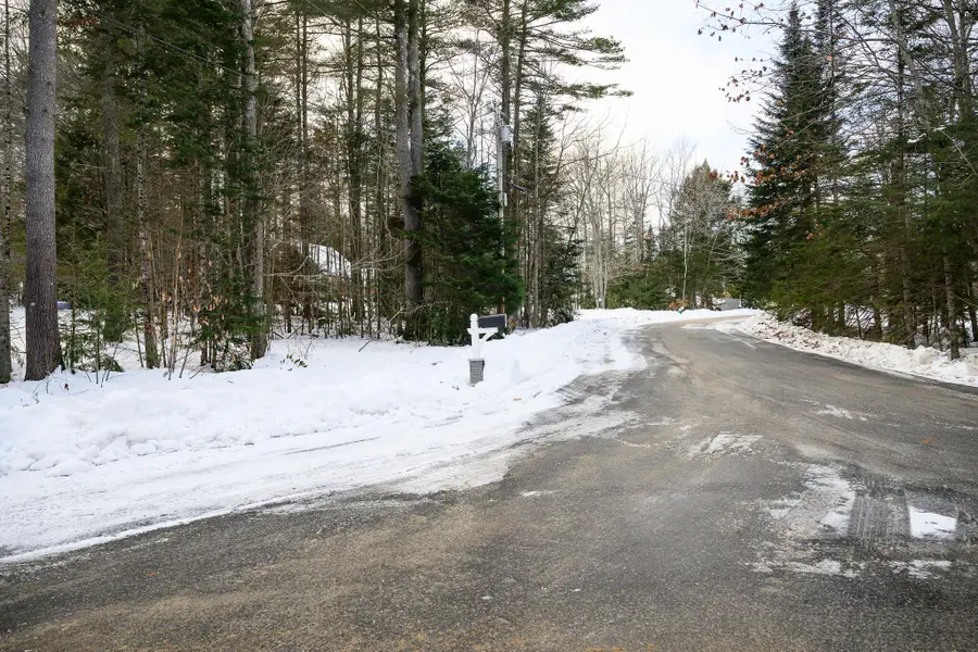 29 Jesse Road, Topsham, ME 04086 - Image #3