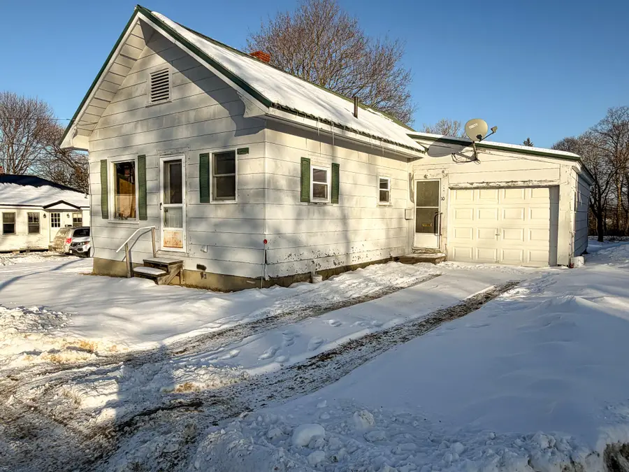 10 Lindsay Street, Lincoln, ME 04457 - Image #2