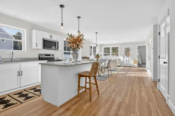 17 Feldspar Lane #9, Cumberland, ME 04021