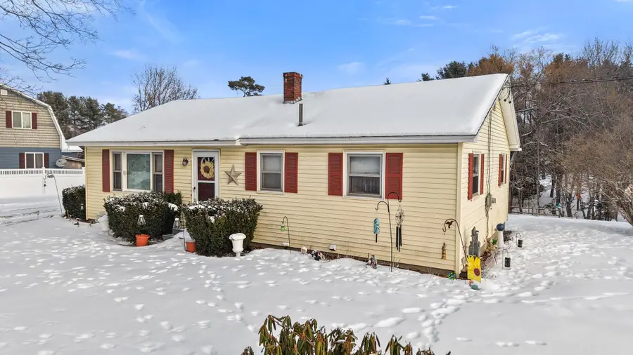 284 Parkway S, Brewer, ME 04412 - Image #2