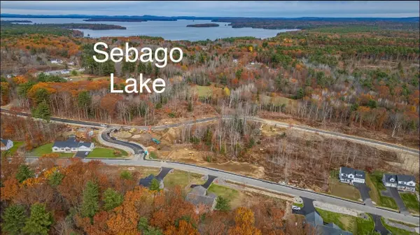 29 Woodbrey Lane, Standish, ME 04084