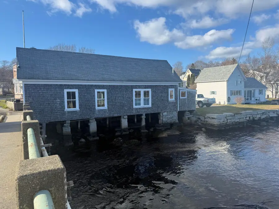 10 W Main Street, Vinalhaven, ME 04863 - Image #3