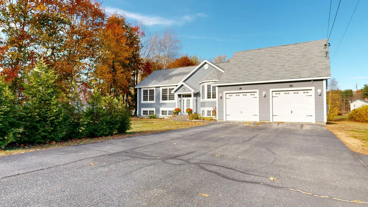 18 Larrabee Road, Lewiston, ME 04240 - Image #1