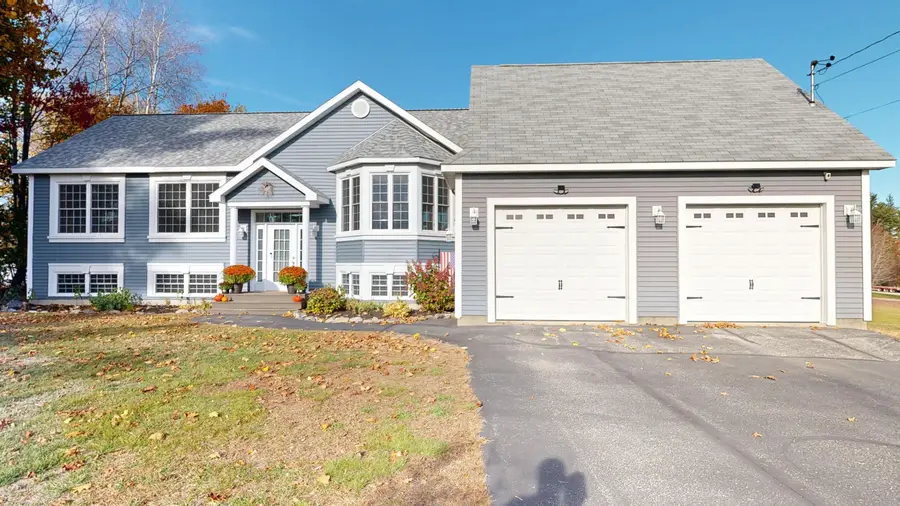 18 Larrabee Road, Lewiston, ME 04240 - Image #2