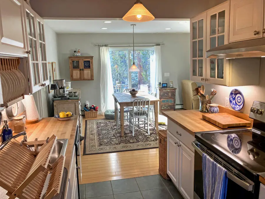 3 Kerry Gardens #25, Belfast, ME 04915 - Image #3