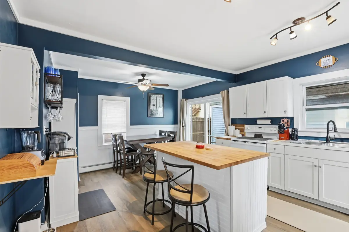 16 Bridge Street, Berwick, ME 03901 - #1