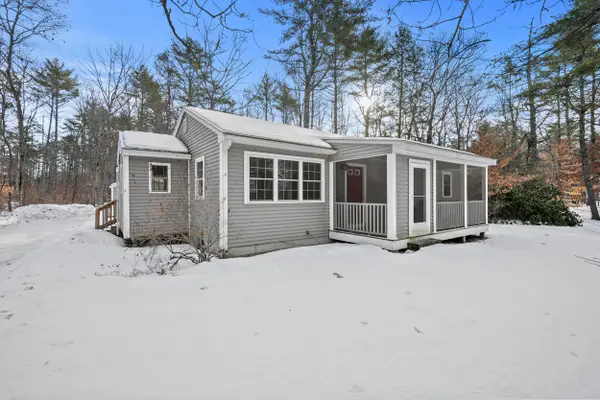 2 Alling Drive, Gray, ME 04039