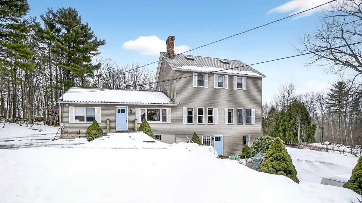 163 Valley Road, Raymond, ME 04071 - Image #1