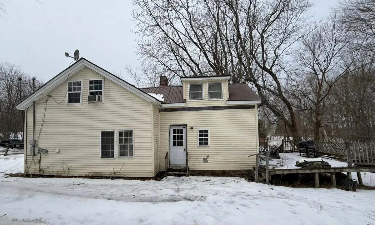 105 Bray Avenue, Fairfield, ME 04937 - Image #1