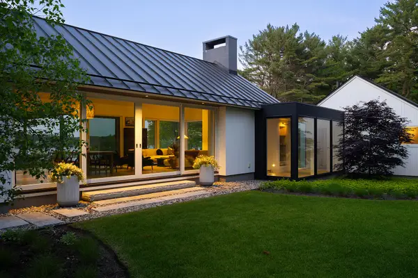 4 Ice House Point, York, ME 03909