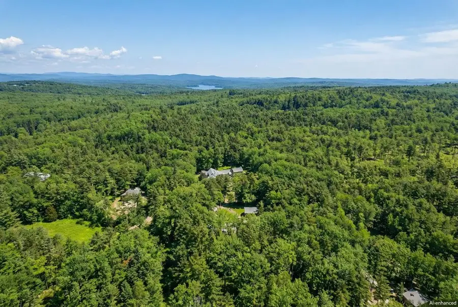 136 Mountain Road, Raymond, ME 04071 - Image #3