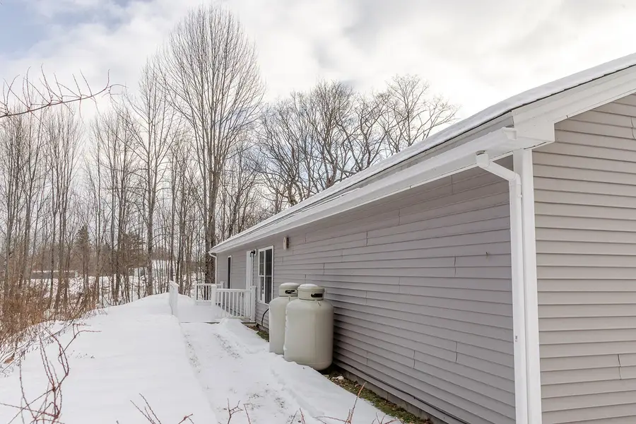 508 Essex Street, Dover Foxcroft Town, ME 04426 - Image #3