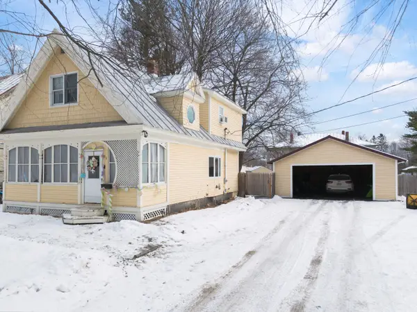 88 Pine Street, Madison, ME 04950